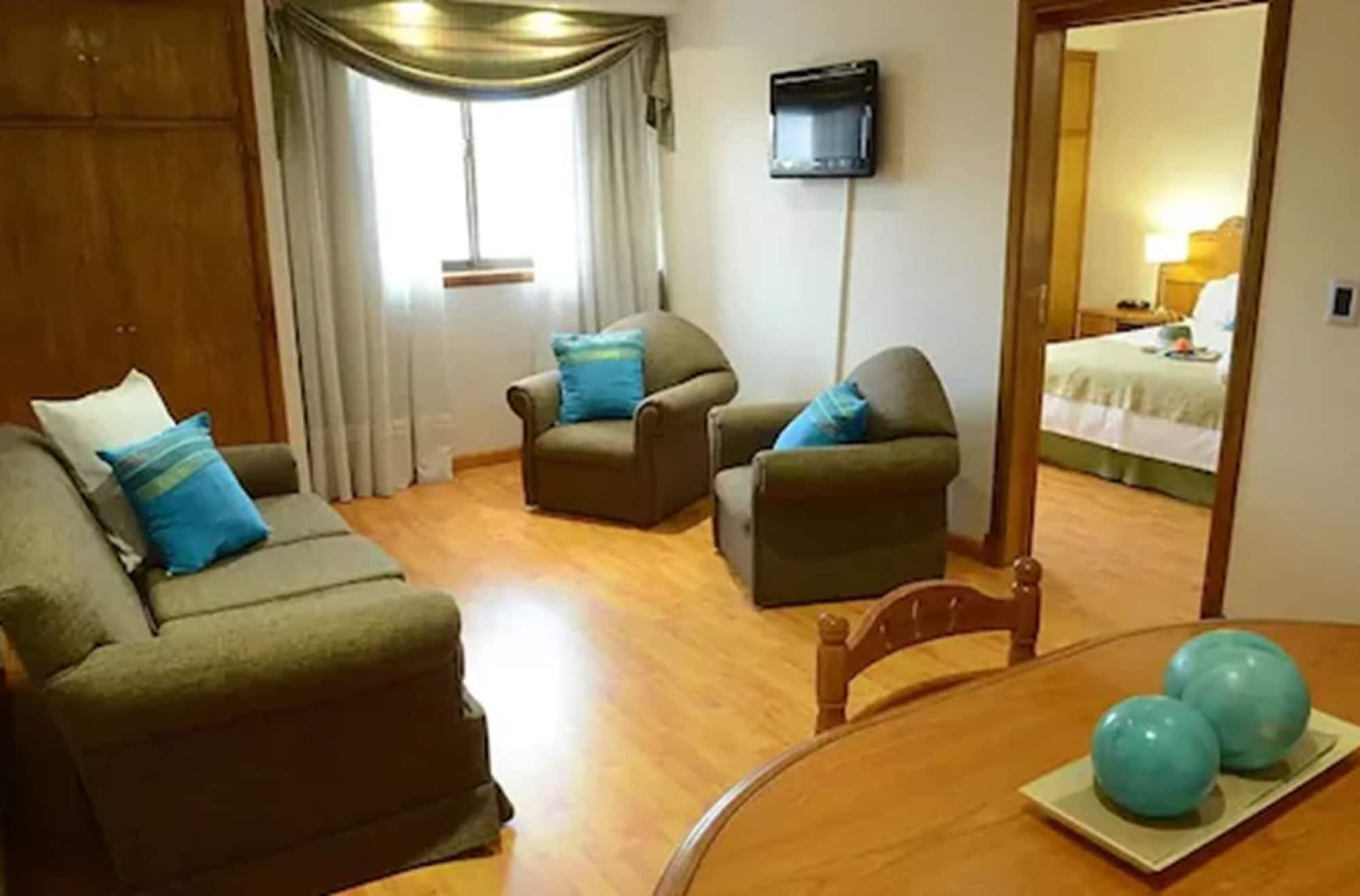 Niken Hotel & Spa Некохеа Екстериор снимка
